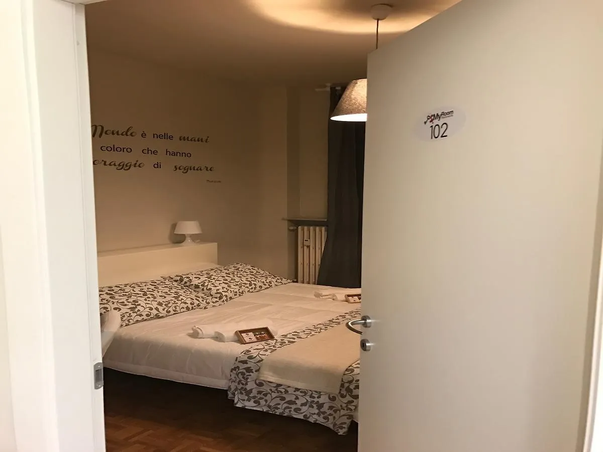 Myroom In Town Bergamo 3*,