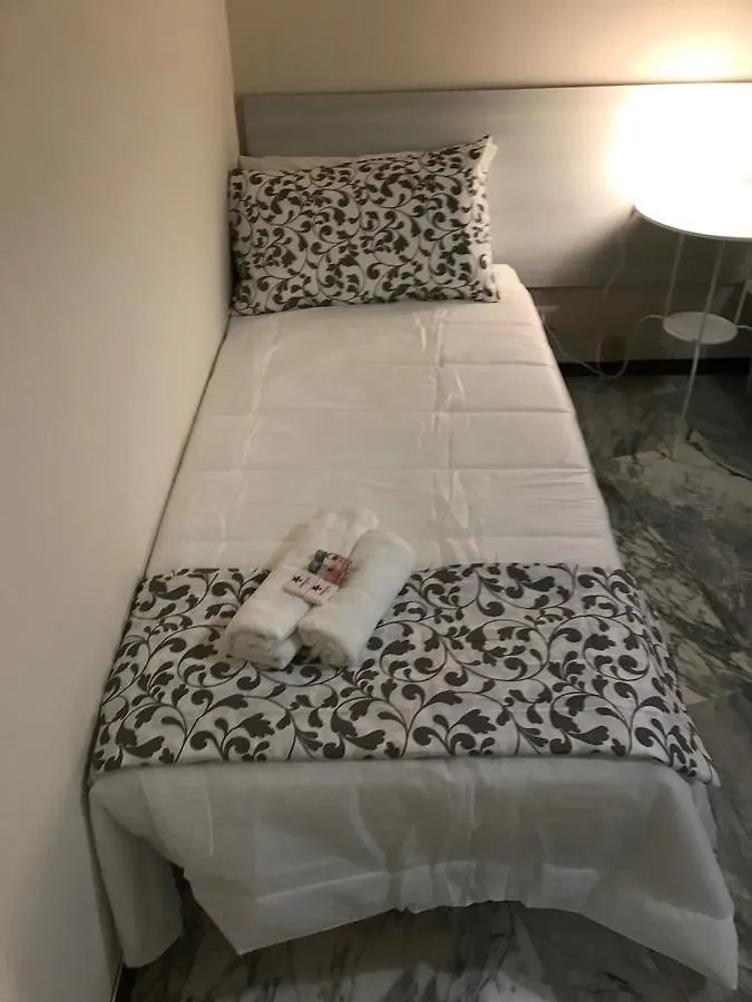 Myroom In Town Bergamo Guest house